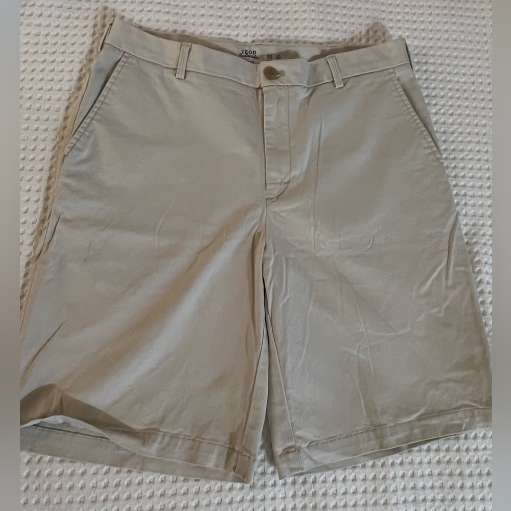 IZOD Saltwater Chino Short